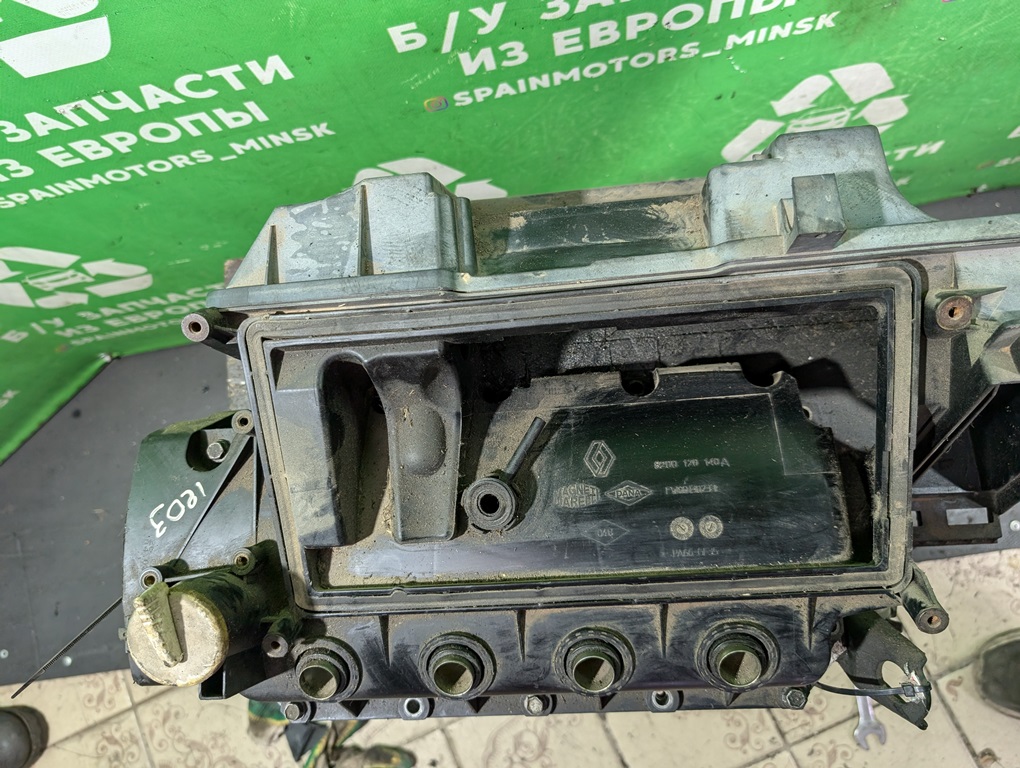 (1203) Головка блока цилиндров Renault Clio III 2009 1,2 i - фото2