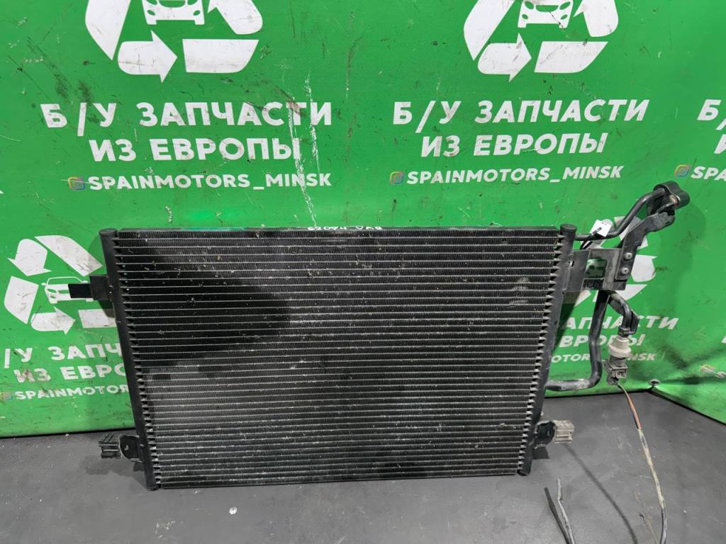 (62074) Радиатор кондиционера Volkswagen Passat B5 2003 3B0260401 - фото1
