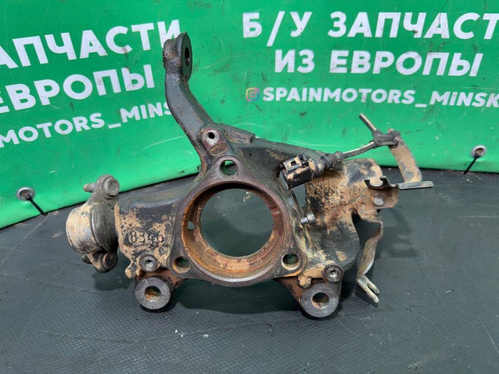 (51761) Цапфа передняя правая Skoda Octavia 2015 - фото1