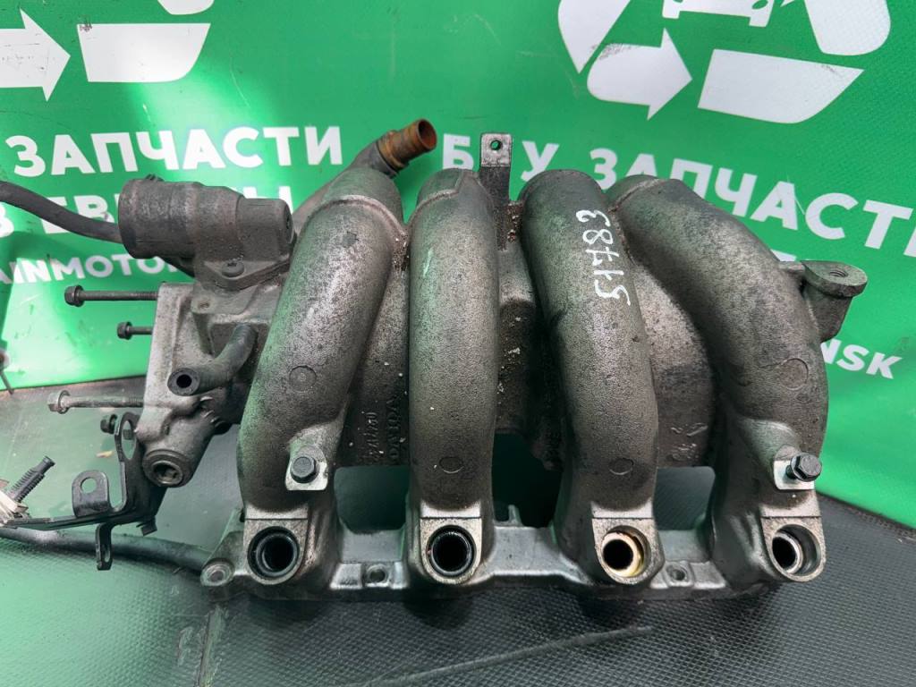 (51783) Коллектор впускной Volvo S40 2000 2 Ti 09471732 - фото1