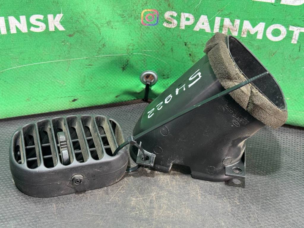 (54922) Дефлектор обдува салона Hyundai H1 2005 974104A000 фото-2 (54922) Дефлектор обдува салона Hyundai H1 2005 974104A000 фото-2