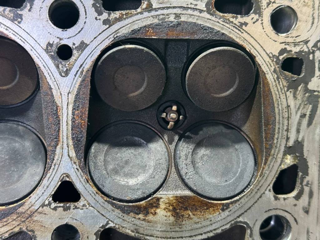 (60490) Головка блока цилиндров Renault Laguna 2005 1,6 i K4M, 8200766796F фото-10 (60490) Головка блока цилиндров Renault Laguna 2005 1,6 i K4M, 8200766796F фото-10