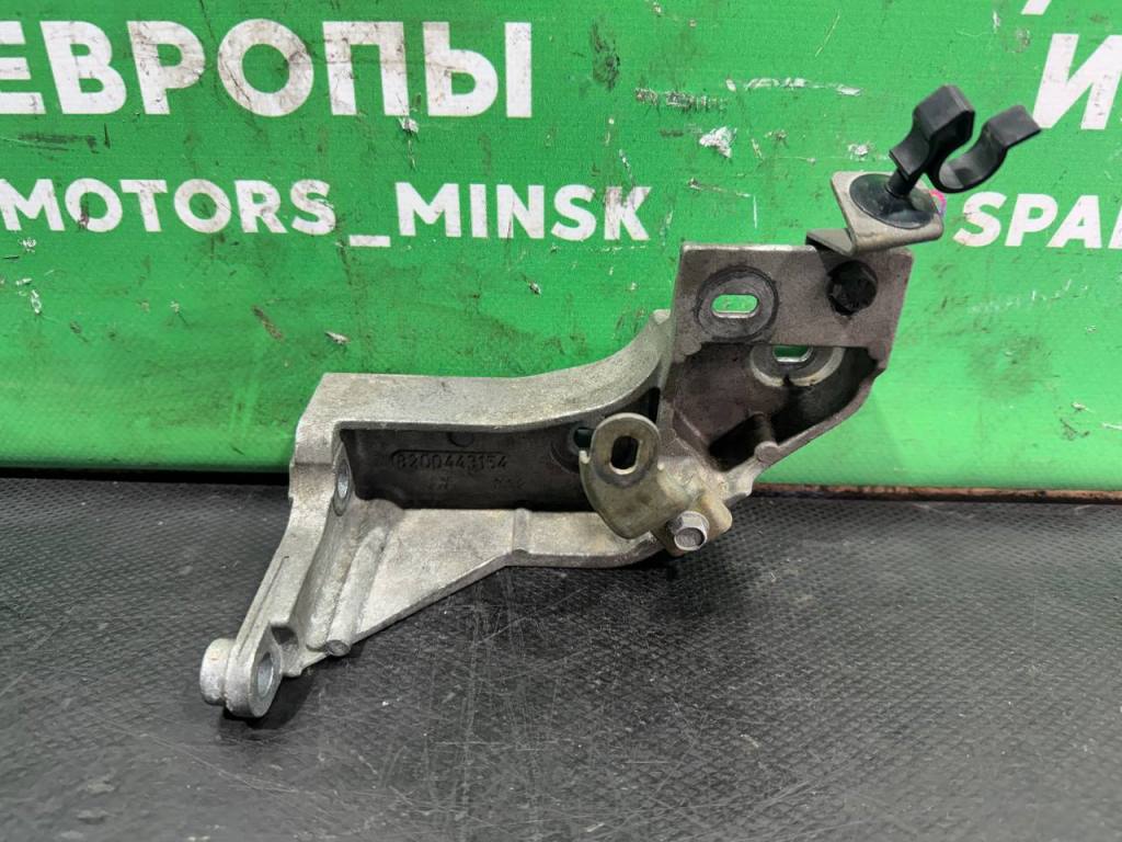 (53928) Крепление ТНВД Mitsubishi Space Star 2002 1,9 DCi 8200443154 - фото1