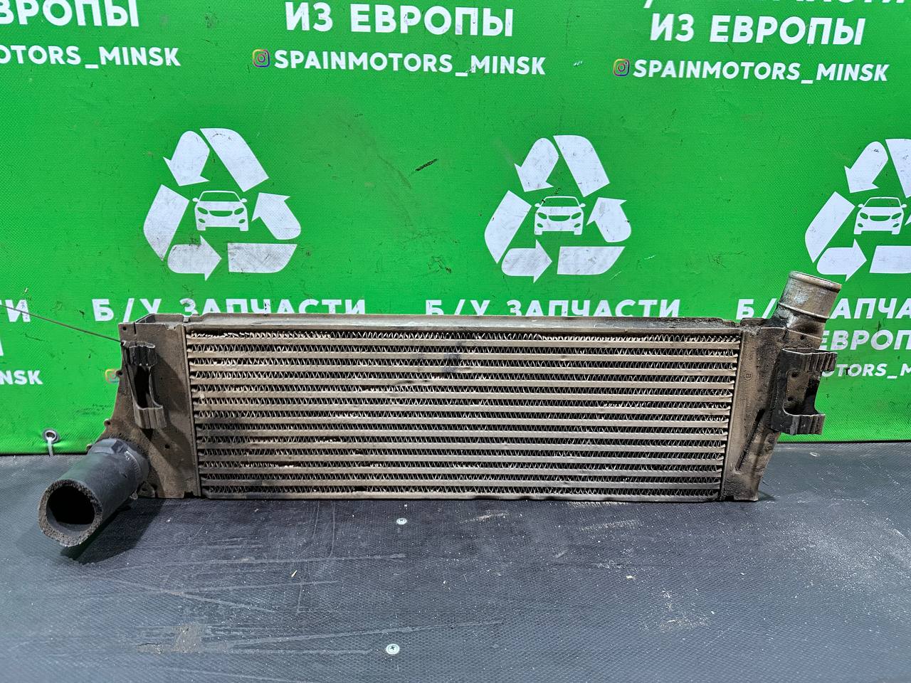 (47) Интеркулер Renault Scenic 2 2003 1,9 DCi - фото1