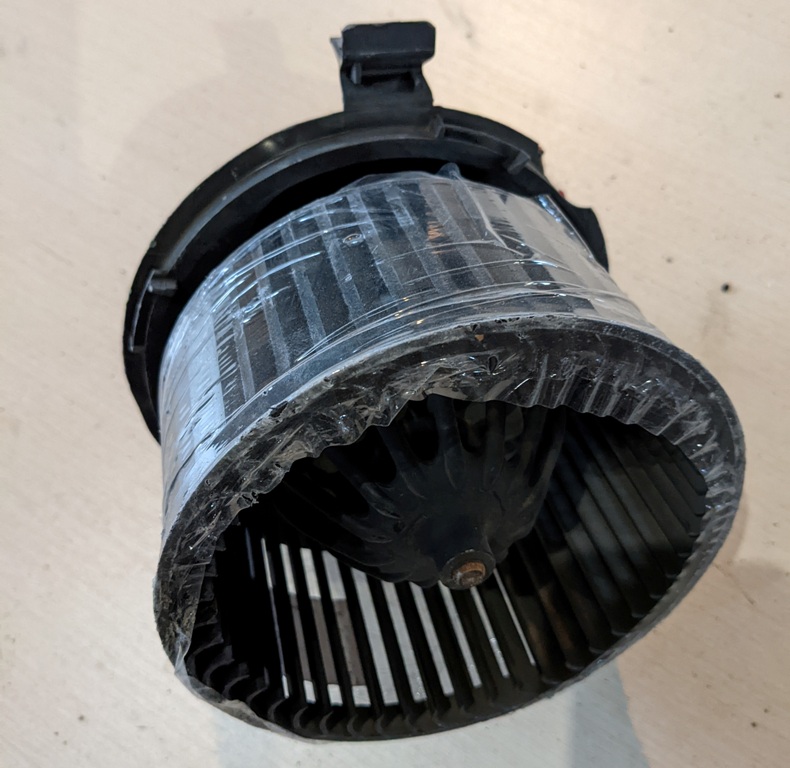 (11297) Моторчик печки Renault Modus 2005 фото-2