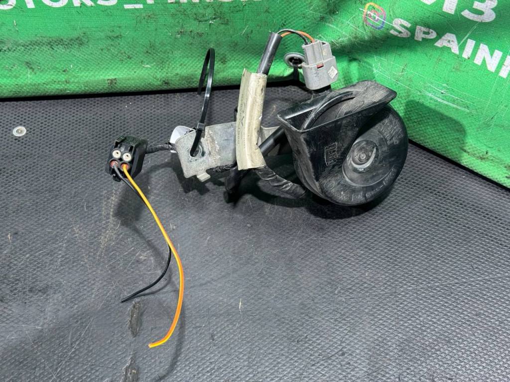 (61853) Сигнал (клаксон) Ford Fusion 2005 - фото1