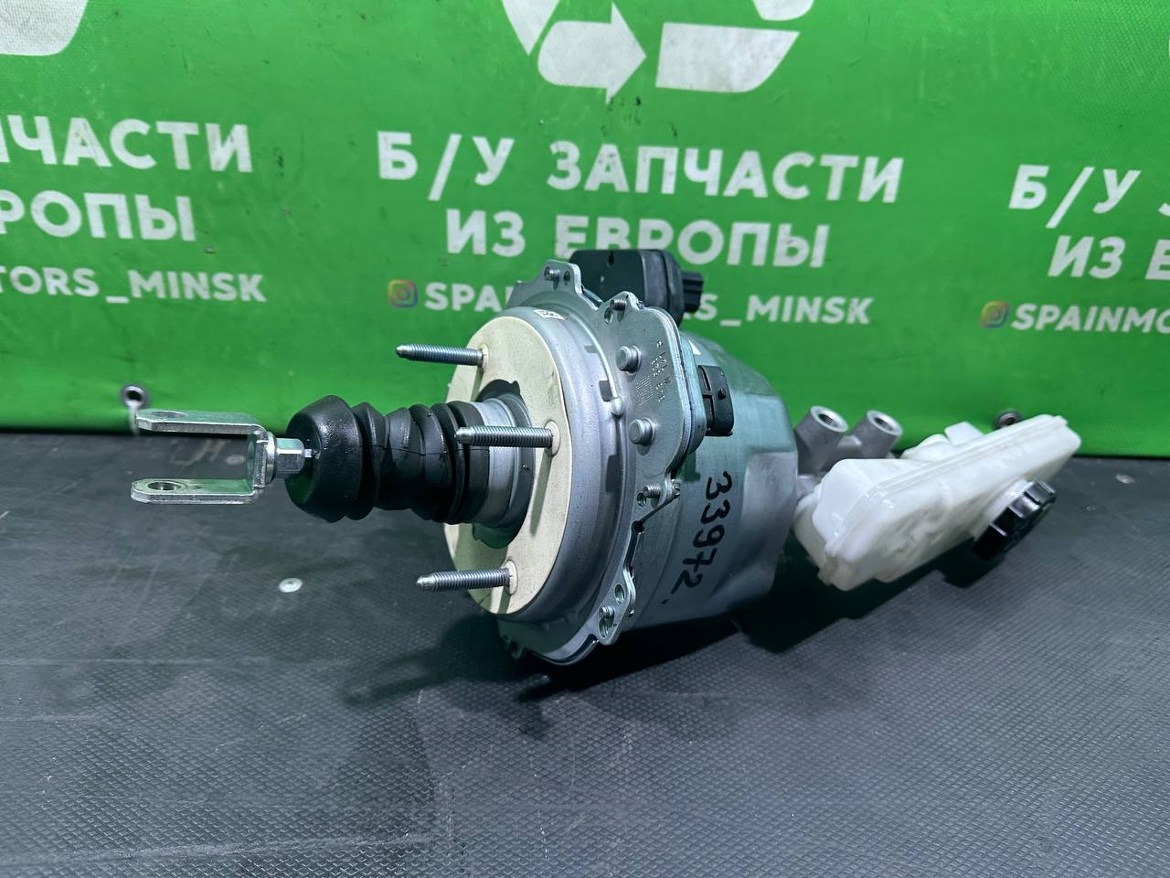 (33972) Электрический усилитель тормозов Tesla Model 3 2022 104467150A (33972) Электрический усилитель тормозов Tesla Model 3 2022 104467150A