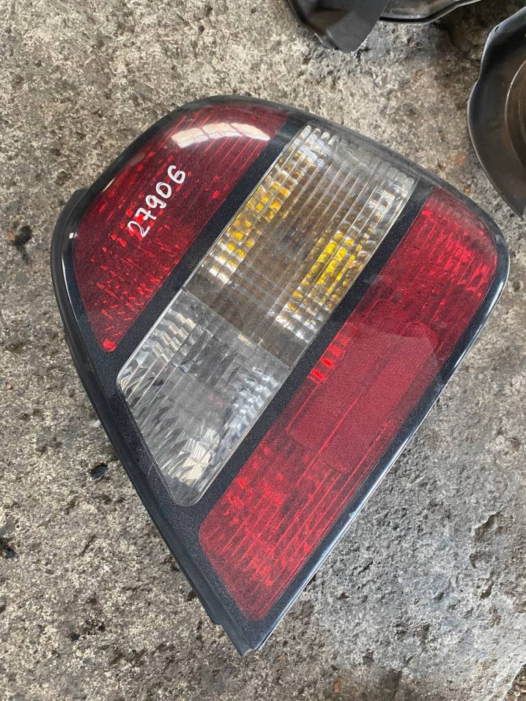 (27906) Фонарь задний правый Daewoo Leganza 1999 - фото1 (27906) Фонарь задний правый Daewoo Leganza 1999 - фото1