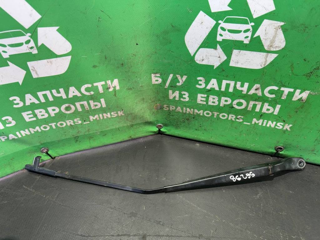 (56298) Щеткодержатель (поводок стеклоочистителя, дворник) Mazda 3 2003 - фото1 (56298) Щеткодержатель (поводок стеклоочистителя, дворник) Mazda 3 2003 - фото1
