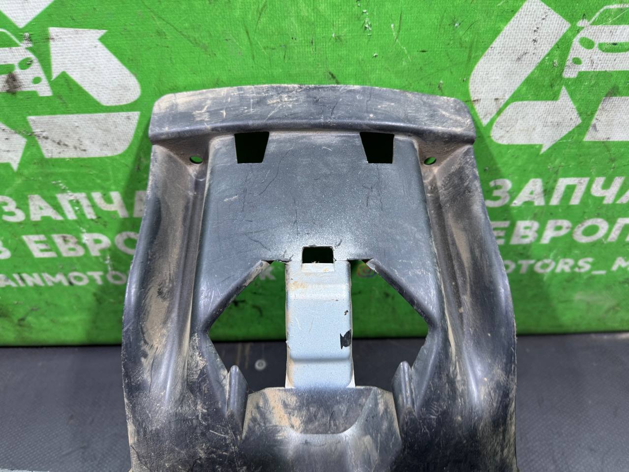 (281) Кронштейн крепления бампера переднего Renault Megane II 2005 8200113852 - фото2