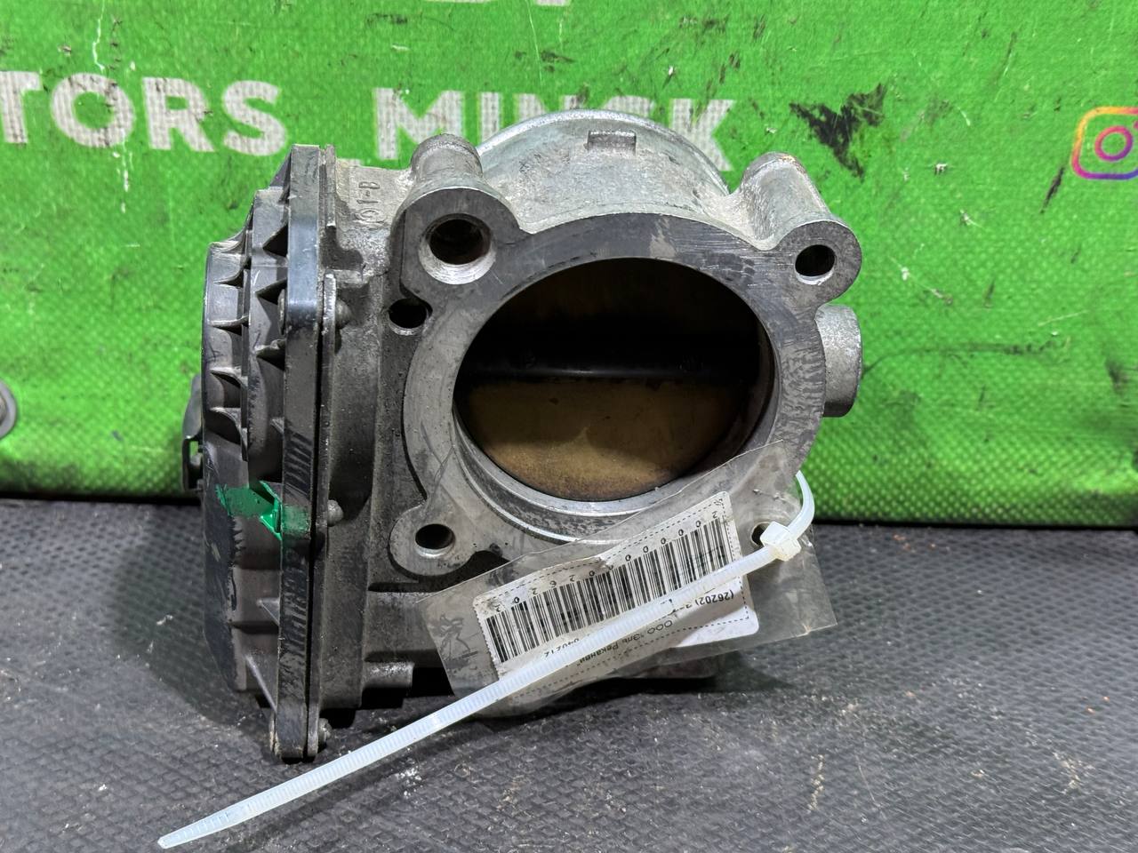 (26202) Заслонка дроссельная Volvo S60 2005 2,4 i 8677694040212 - фото2 (26202) Заслонка дроссельная Volvo S60 2005 2,4 i 8677694040212 - фото2