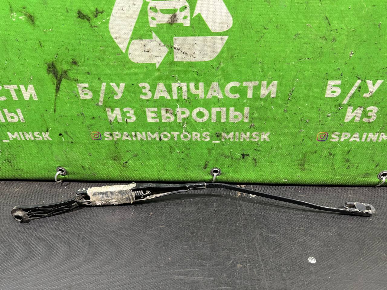 (997) Щеткодержатель (поводок стеклоочистителя, дворник) Renault Safrane I 1995 7700811299 - фото2