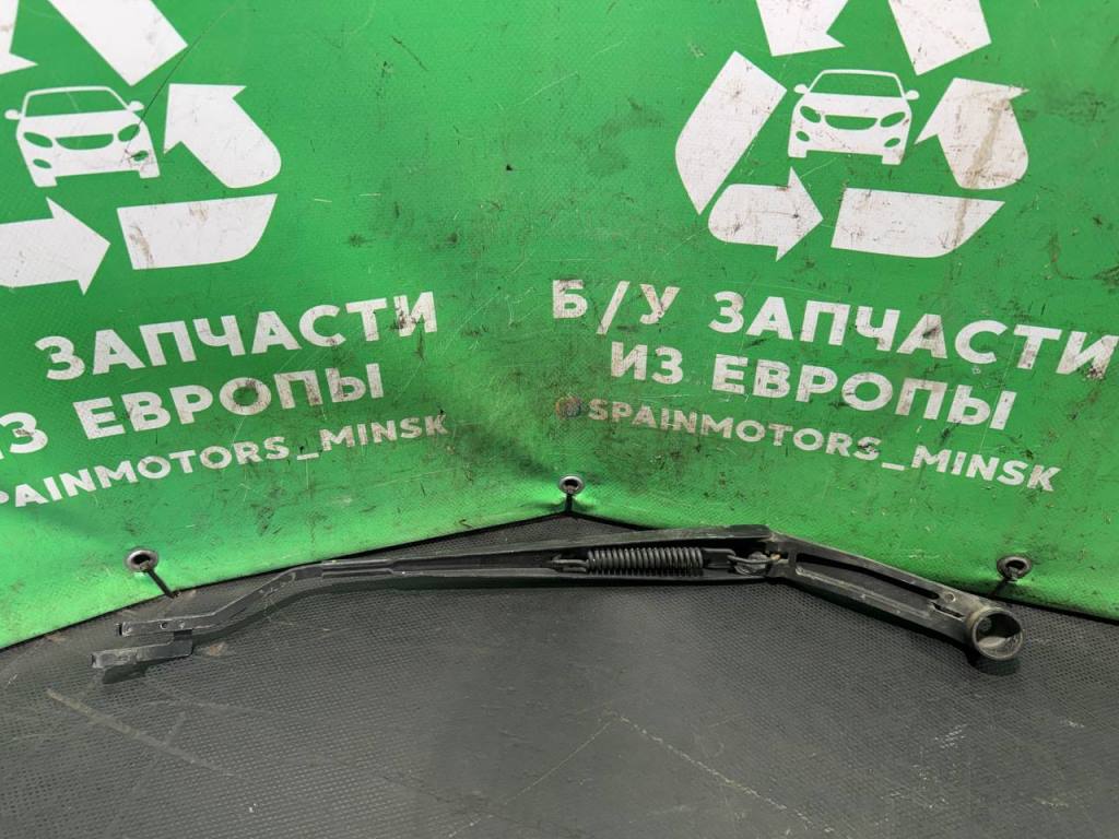 (56307) Щеткодержатель (поводок стеклоочистителя, дворник) Mitsubishi Space Wagon 2001 - фото2