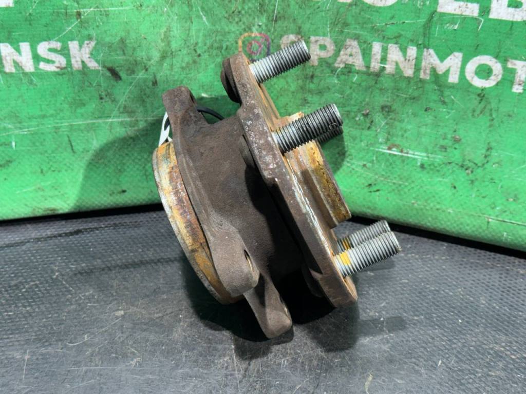 (58349) Ступица передняя правая Toyota Auris 2009 - фото2