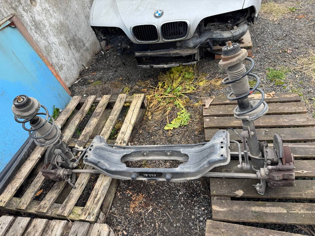 (56280) Балка подвески задняя Alfa Romeo 147 2003 - фото1