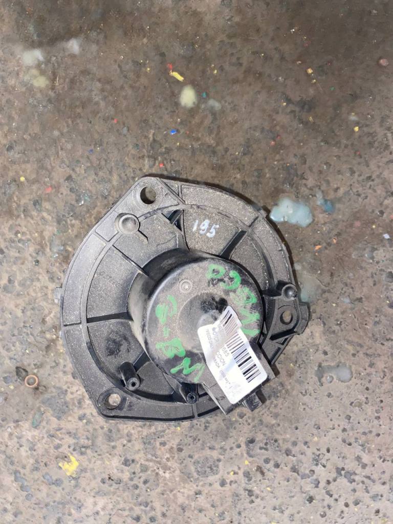 (195) Моторчик печки Iveco Daily 2000 - фото2