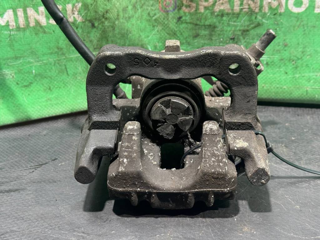 (60382) Суппорт задний правый Skoda Octavia 2000 фото-4