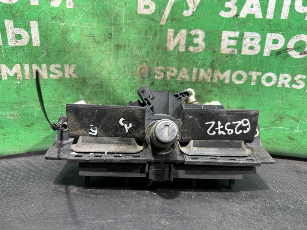 (62372) Ручка открывания багажника Audi A6 C5 2000 - фото1