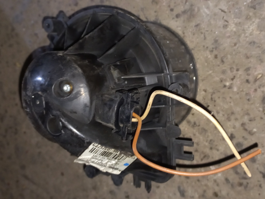 (10688) Моторчик печки Mini Cooper 2004 W964423D - фото2