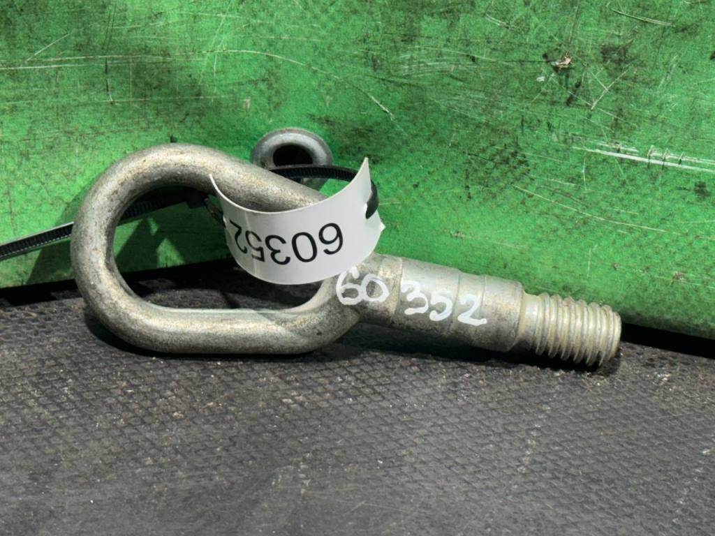 (60352) Крюк буксировочный BMW 3 E46 2001 - фото1