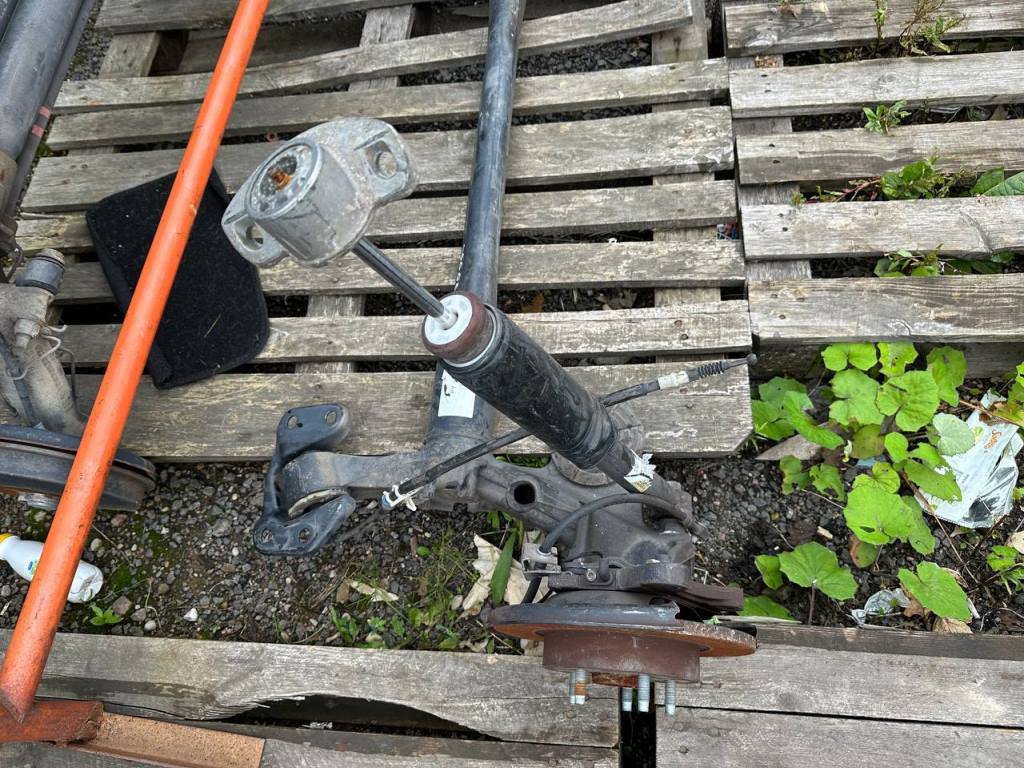 (39956) Балка подвески задняя Chevrolet Cruze 2012 - фото2