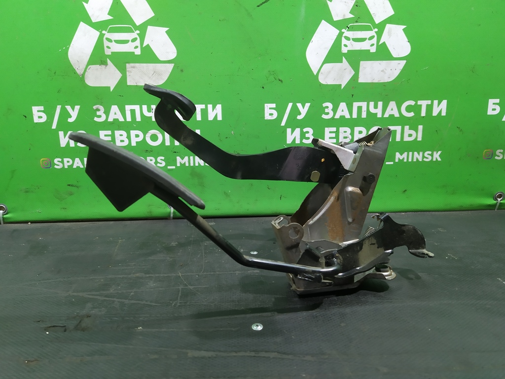 (32693) Узел педальный (блок педалей) Rover 620 1994 (32693) Узел педальный (блок педалей) Rover 620 1994