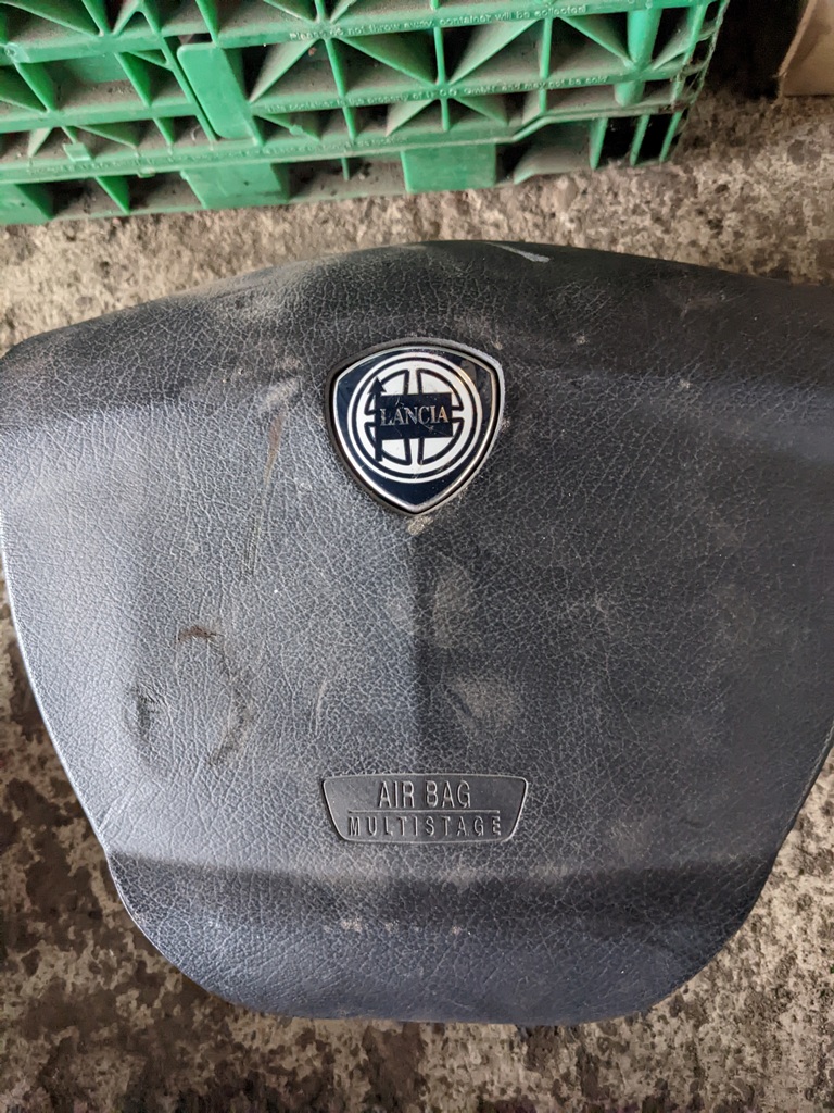 (21316) Подушка безопасности водителя Lancia Ypsilon 2003 - фото2 (21316) Подушка безопасности водителя Lancia Ypsilon 2003 - фото2