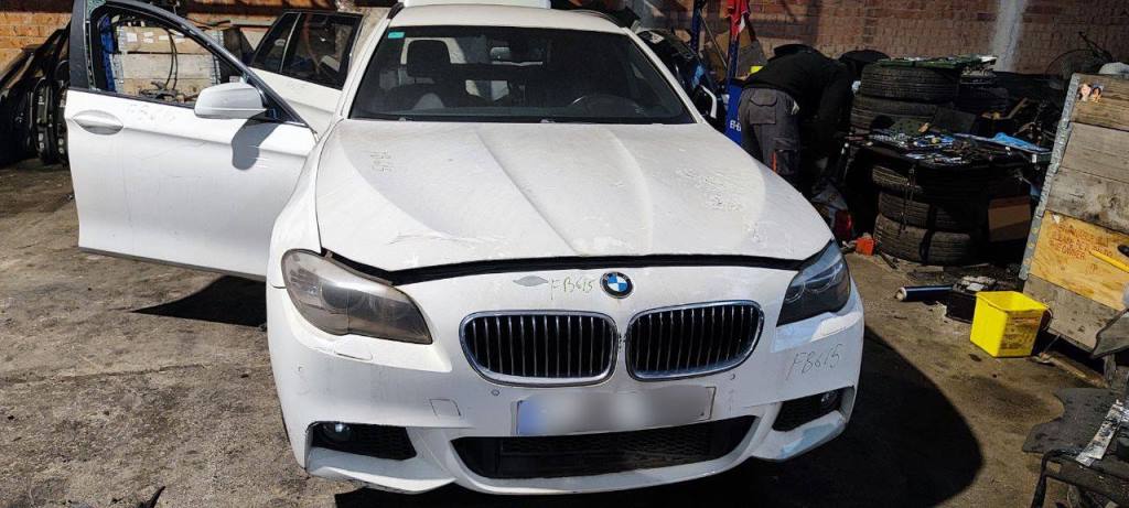 (FB615) Машинокомплект BMW 5 F11 2011 3.0 TD - фото1