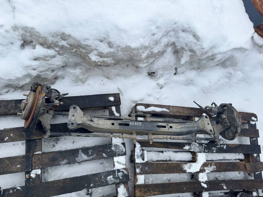 (62858) Балка подвески задняя Hyundai Elantra 2003 - фото1