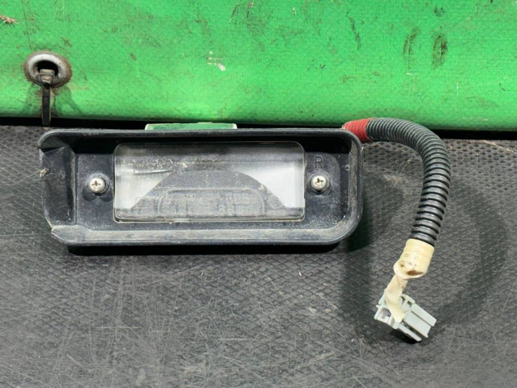 (55756) Подсветка номера Honda Accord 1996 - фото1