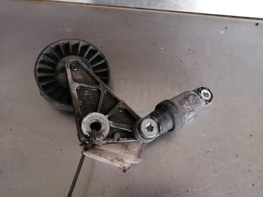 (270) Механизм натяжения ремня, цепи Saab 9-3 2003 2,2 DTi - фото2