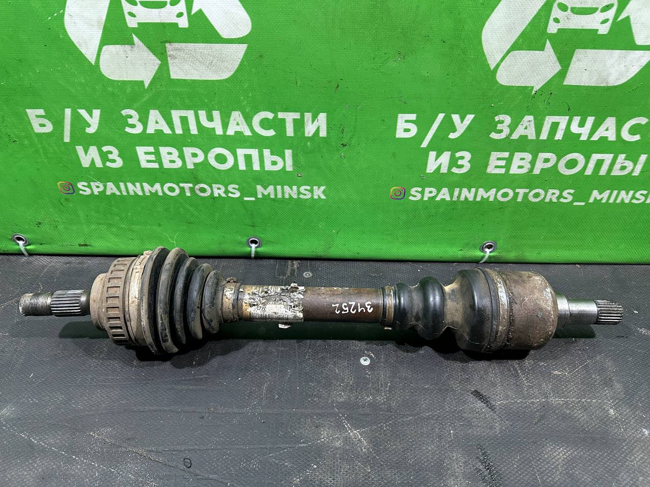 (34252) Полуось передняя левая (приводной вал, ШРУС) Peugeot Partner 2004 2 HDi (34252) Полуось передняя левая (приводной вал, ШРУС) Peugeot Partner 2004 2 HDi