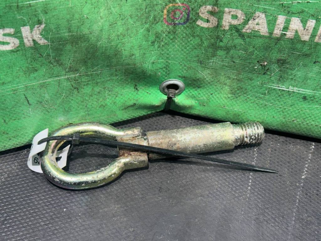 (62829) Крюк буксировочный Seat Toledo III 2005 - фото2