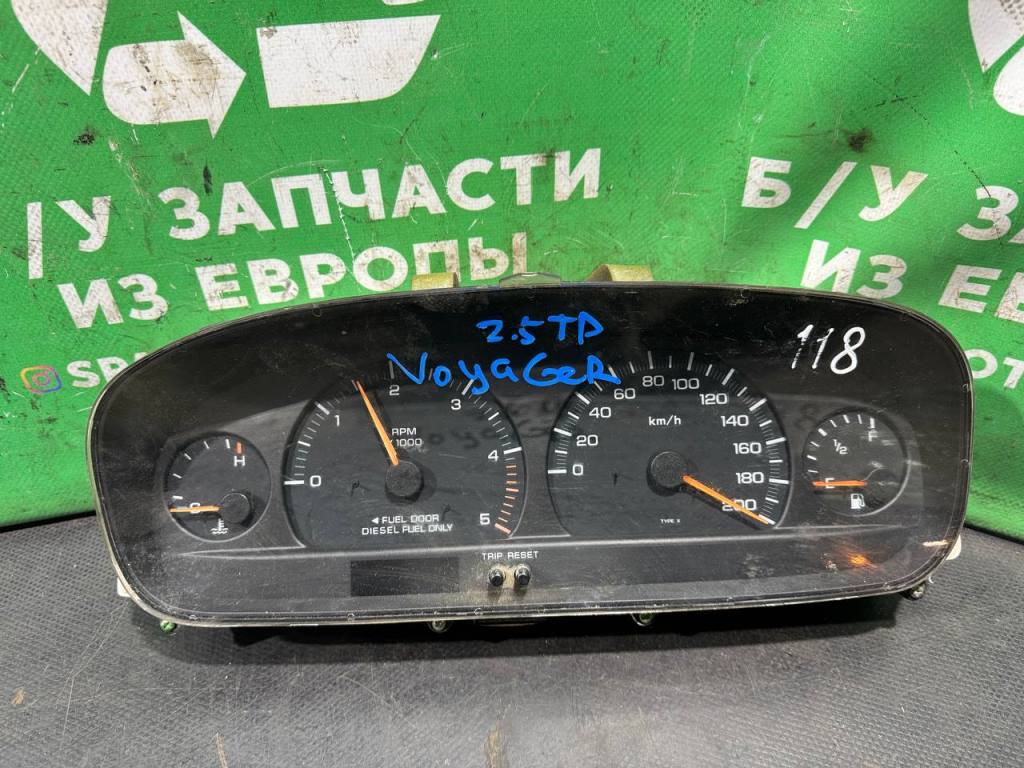 (118) Щиток приборов (приборная панель) Chrysler Voyager 1996 2,5 TD TN2574102310 - фото1 (118) Щиток приборов (приборная панель) Chrysler Voyager 1996 2,5 TD TN2574102310 - фото1