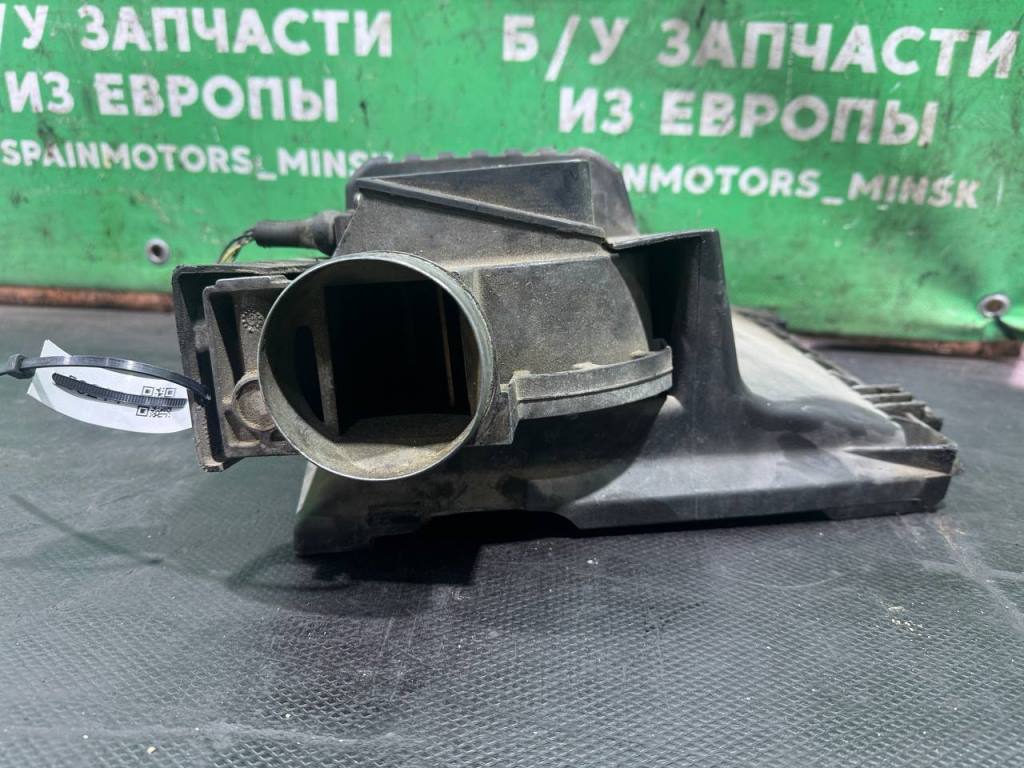(58214) Расходомер воздуха Audi A6 C4 1996 2 i 037906301C фото-2