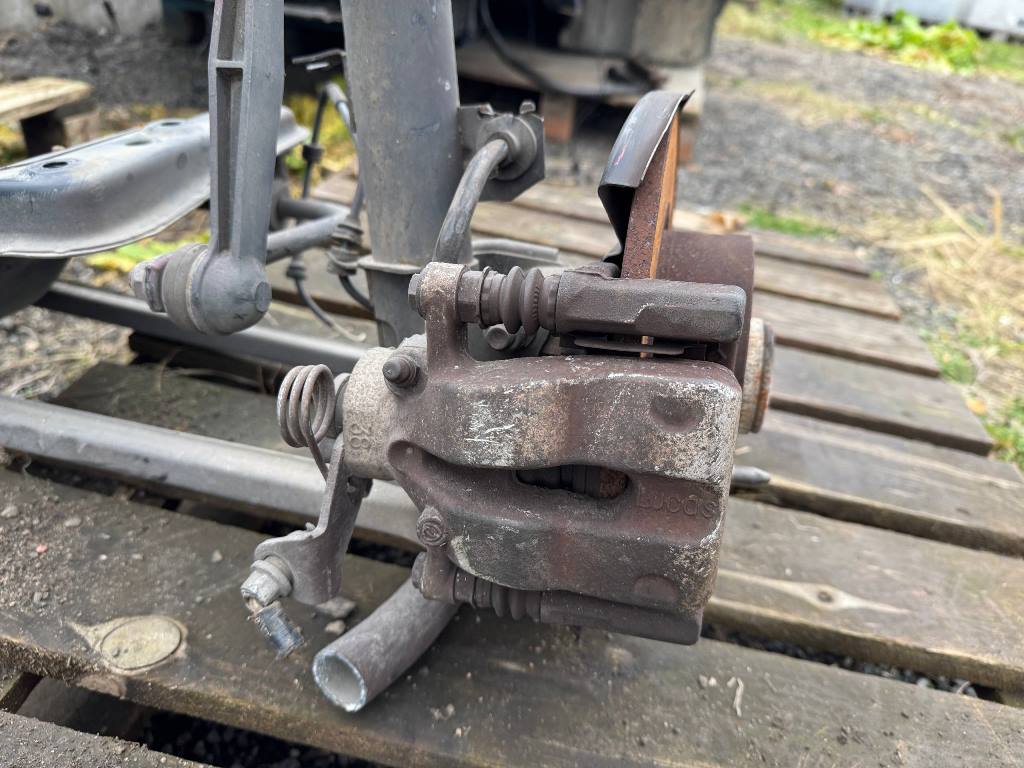 (56280) Балка подвески задняя Alfa Romeo 147 2003 - фото2