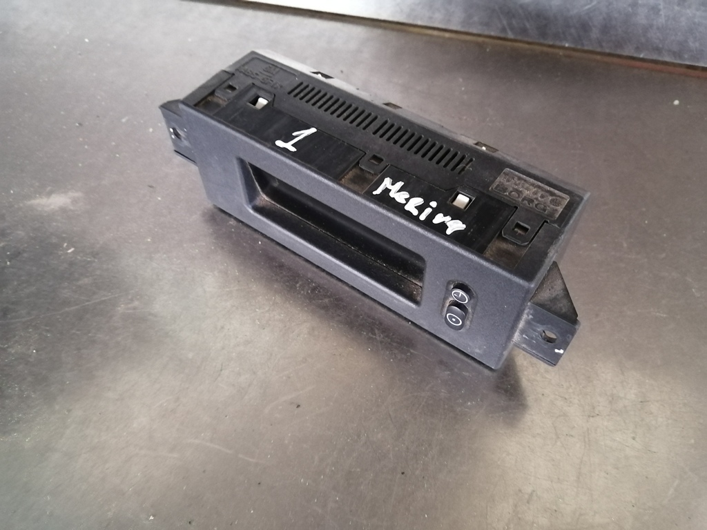 (1) Дисплей Opel Meriva 2006 13242079 - фото2 (1) Дисплей Opel Meriva 2006 13242079 - фото2