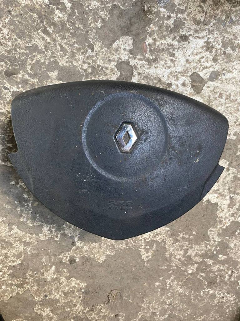 (29686) Подушка безопасности водителя Renault Clio 2004 - фото1 (29686) Подушка безопасности водителя Renault Clio 2004 - фото1