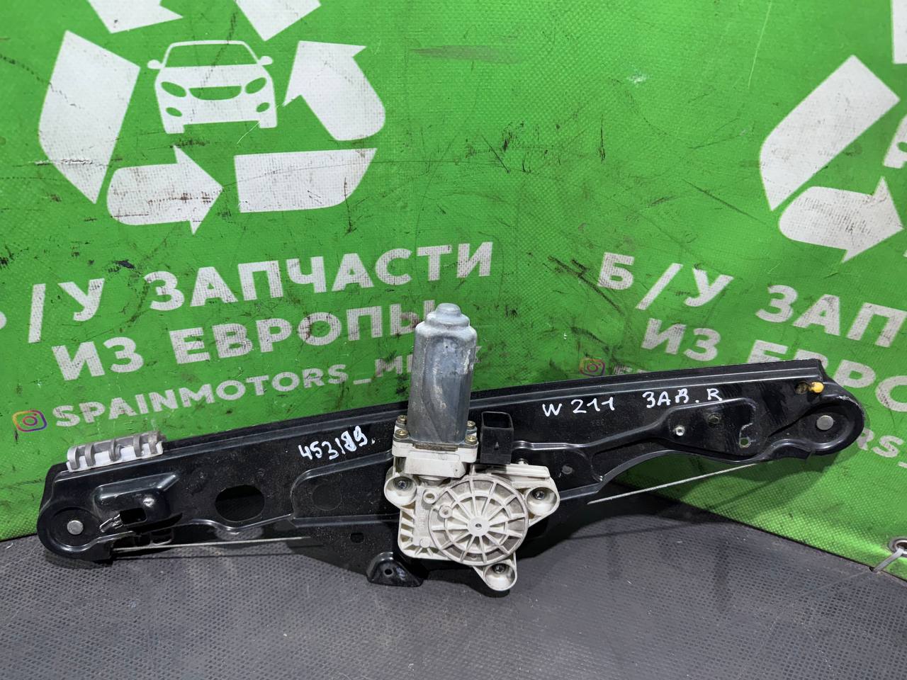 (45319) Стеклоподъемник электрический задний правый Mercedes E W211 2006 (45319) Стеклоподъемник электрический задний правый Mercedes E W211 2006