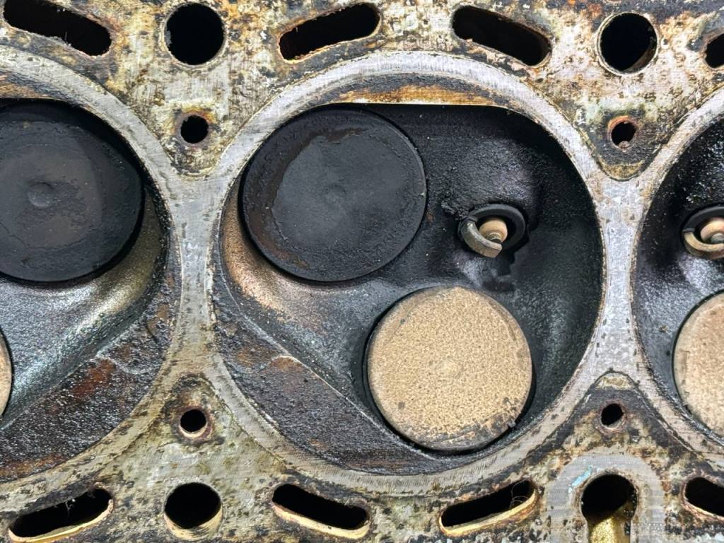 (59079) Головка блока цилиндров Renault Clio 2003 1,2 i фото-6 (59079) Головка блока цилиндров Renault Clio 2003 1,2 i фото-6