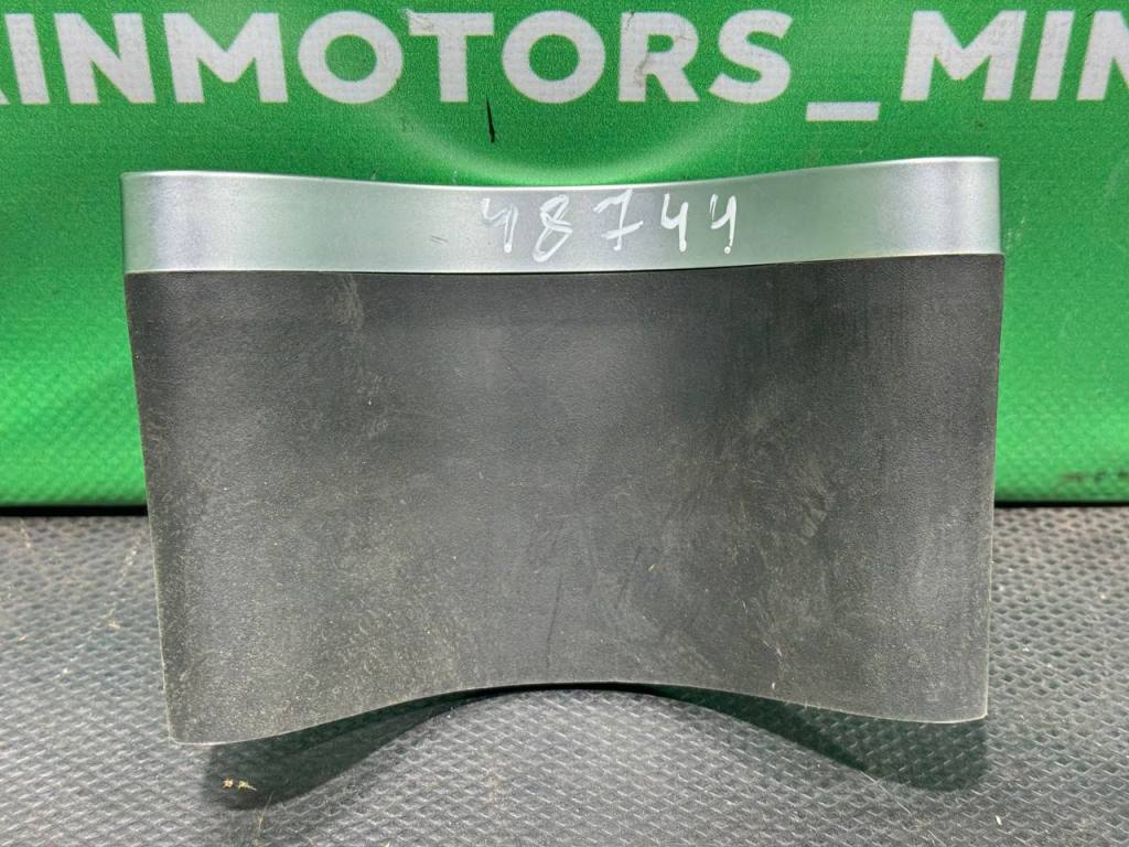 (48744) Подстаканник Tesla Model S 2018 фото-2