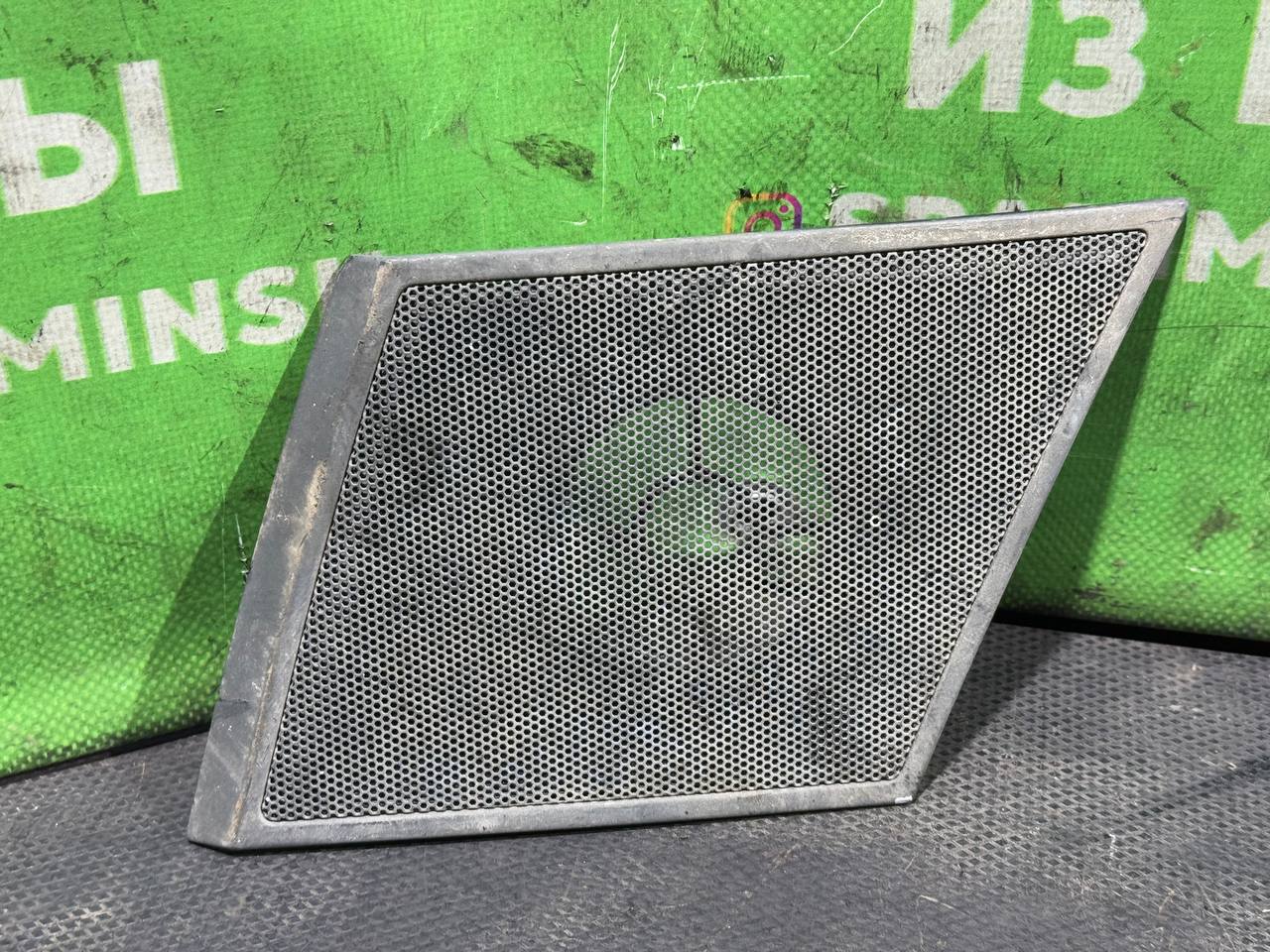 (45427) Сетка для динамика Porsche Cayenne 2004 - фото1