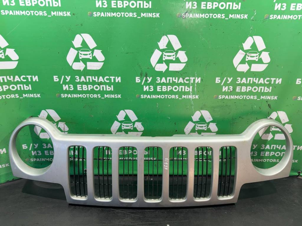 (51937) Решетка радиатора Jeep Liberty 2002 - фото1 (51937) Решетка радиатора Jeep Liberty 2002 - фото1