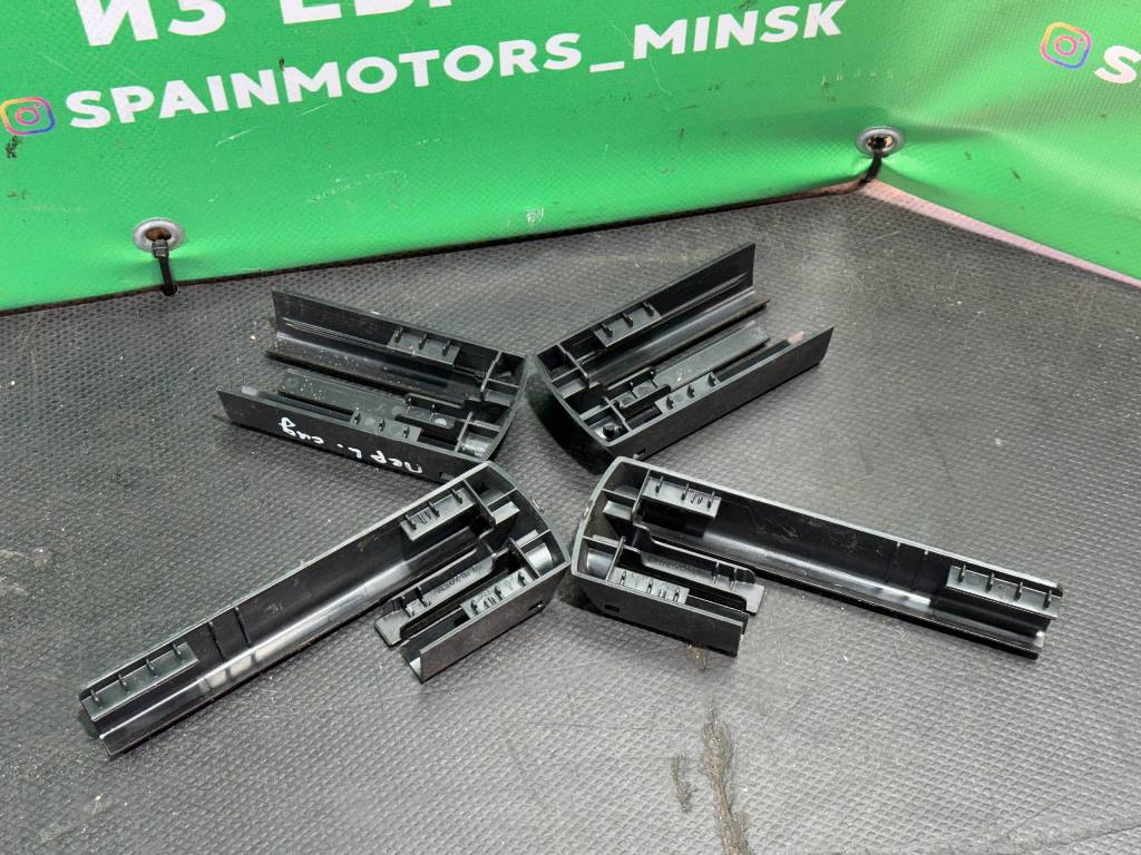 (50067) Пластик салазок сиденья Tesla Model S 2018 105147600A, 103167600A фото-2