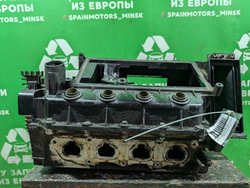 (24325) Головка блока цилиндров Renault Clio 2003 1,2 i (24325) Головка блока цилиндров Renault Clio 2003 1,2 i