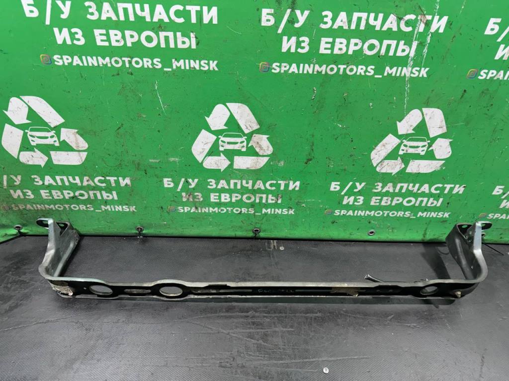 (61474) Балка под радиатор Ford Focus I 2000 фото-2