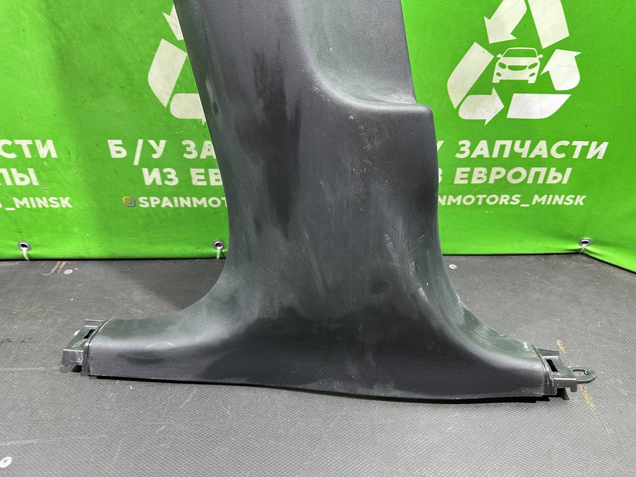 (33924) Обшивка стойки центральной левой Tesla Model 3 2022 164342900A фото-3 (33924) Обшивка стойки центральной левой Tesla Model 3 2022 164342900A фото-3