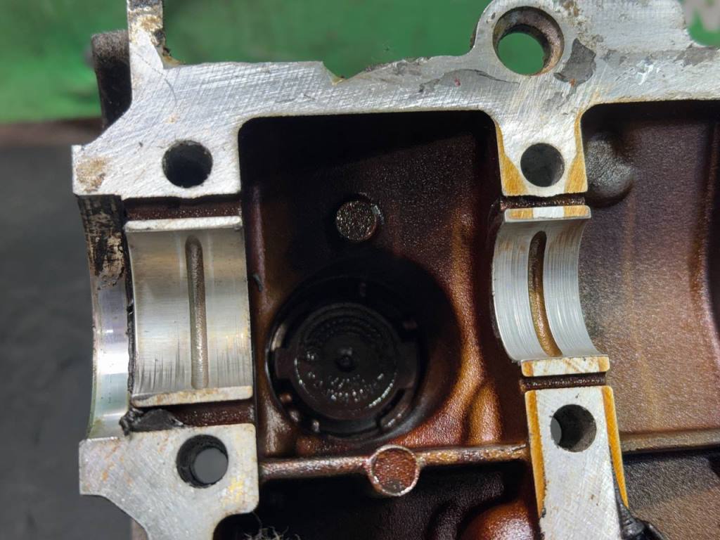 (61580) Головка блока цилиндров Renault Megane II 2002 1,6 i K4M, 8200307580F, 8200294042 фото-9 (61580) Головка блока цилиндров Renault Megane II 2002 1,6 i K4M, 8200307580F, 8200294042 фото-9