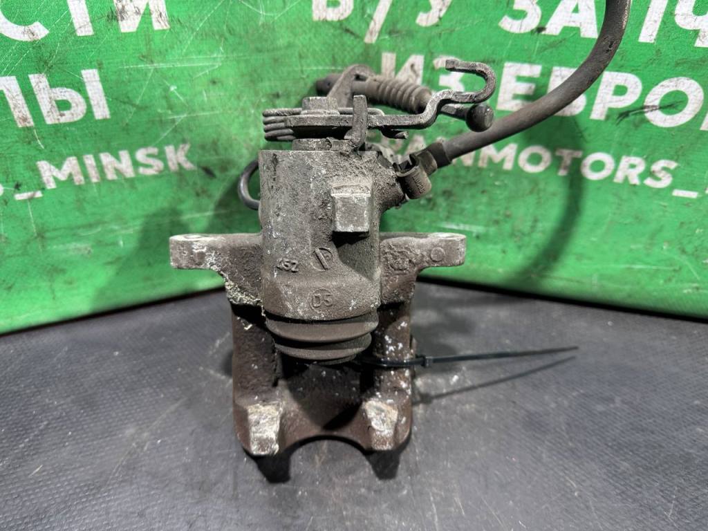 (62927) Суппорт задний правый Volkswagen Golf V 2005 - фото2