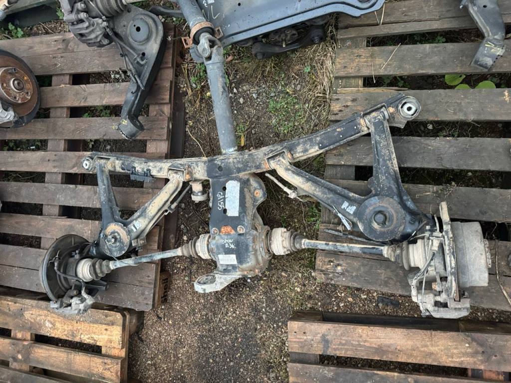 (61155) Балка подвески задняя BMW 3 E36 2000 1428408, E76924 (61155) Балка подвески задняя BMW 3 E36 2000 1428408, E76924